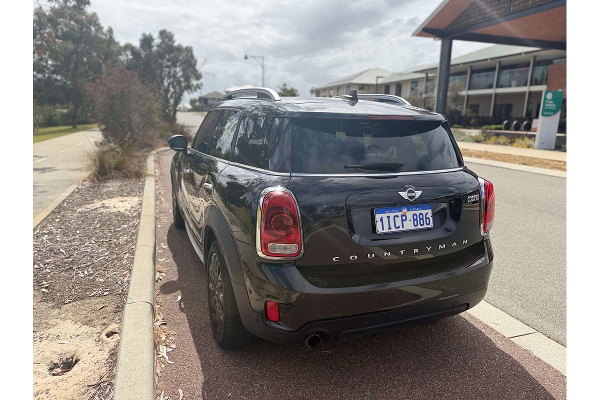 2018 MINI Countryman Cooper F60
