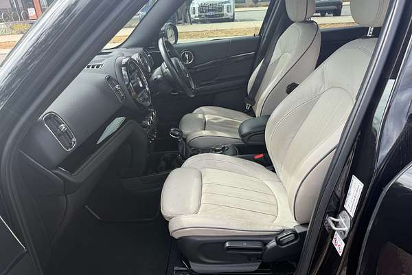 2018 MINI Countryman Cooper F60
