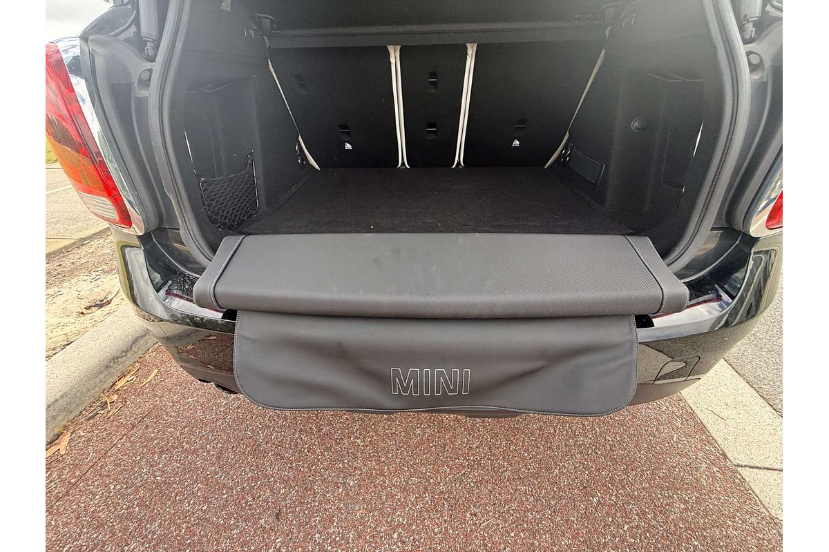 2018 MINI Countryman Cooper F60