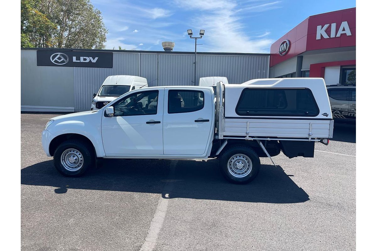 2015 Isuzu D-MAX SX 4X4