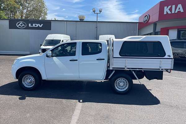 2015 Isuzu D-MAX SX 4X4