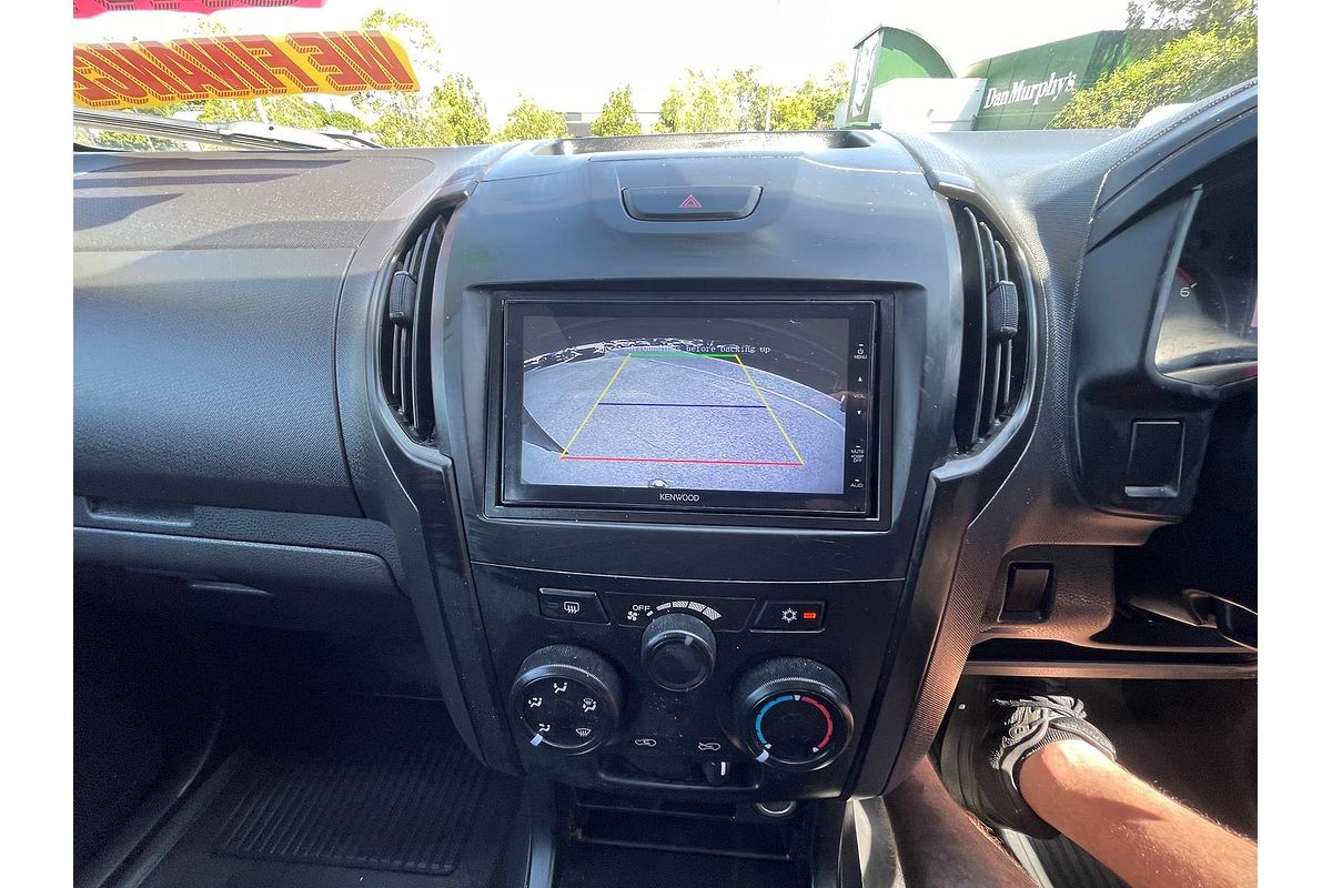 2015 Isuzu D-MAX SX 4X4