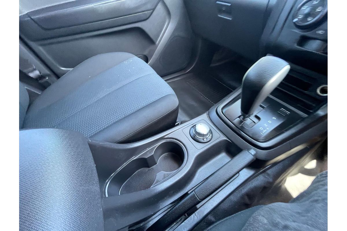 2015 Isuzu D-MAX SX 4X4