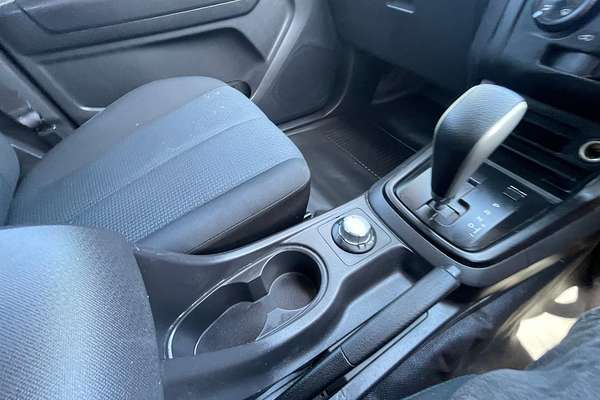 2015 Isuzu D-MAX SX 4X4