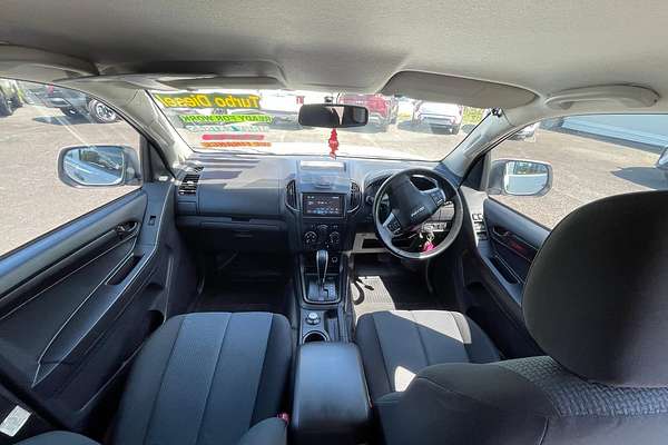 2015 Isuzu D-MAX SX 4X4