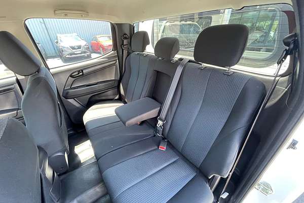 2015 Isuzu D-MAX SX 4X4