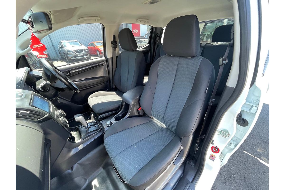 2015 Isuzu D-MAX SX 4X4