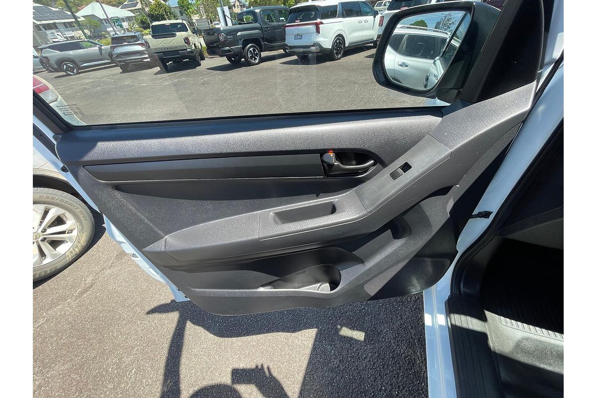 2015 Isuzu D-MAX SX 4X4