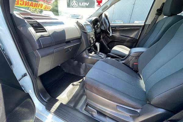 2015 Isuzu D-MAX SX 4X4