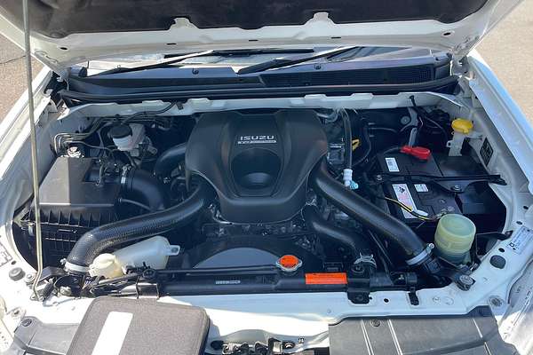 2015 Isuzu D-MAX SX 4X4