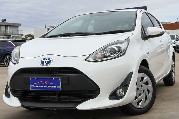 2017 Toyota Prius C NHP10R
