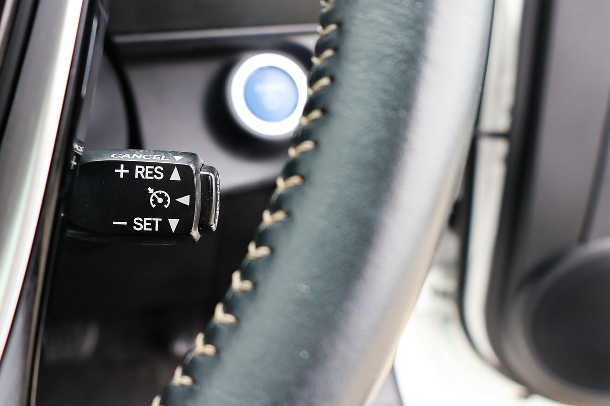 2017 Toyota Prius C NHP10R