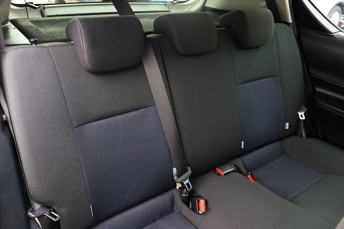 2017 Toyota Prius C NHP10R