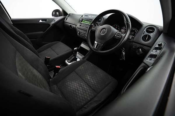 2012 Volkswagen Tiguan 132TSI Pacific 5N