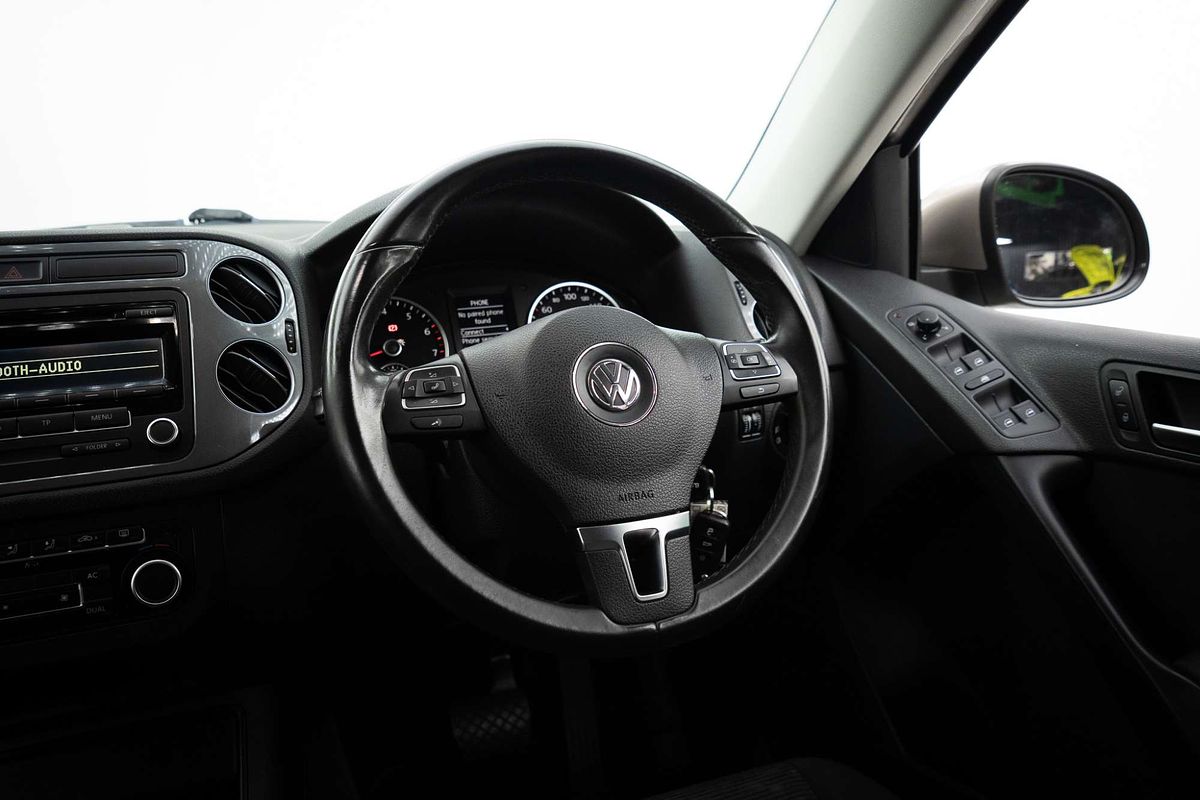 2012 Volkswagen Tiguan 132TSI Pacific 5N