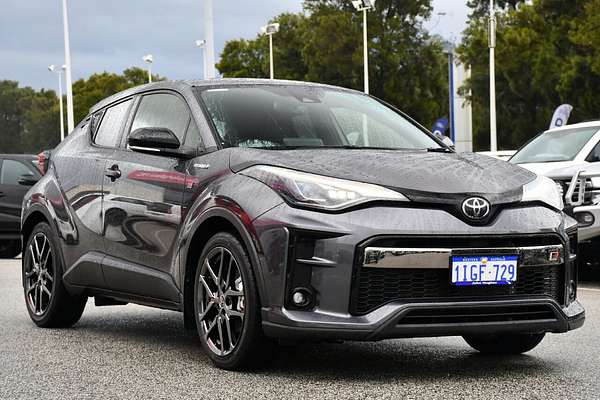 2022 Toyota C-HR GR Sport ZYX10R