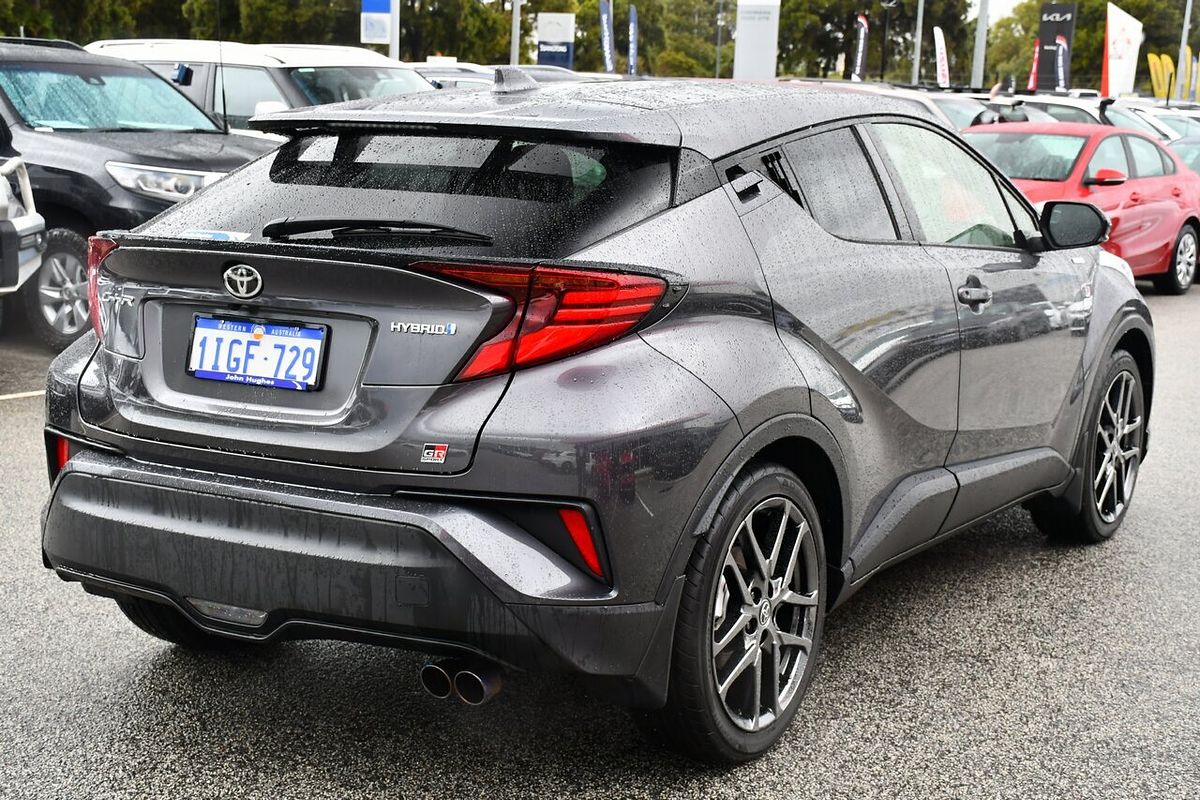 2022 Toyota C-HR GR Sport ZYX10R