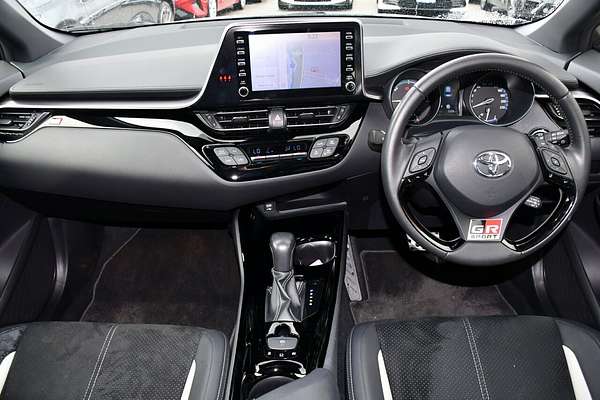 2022 Toyota C-HR GR Sport ZYX10R