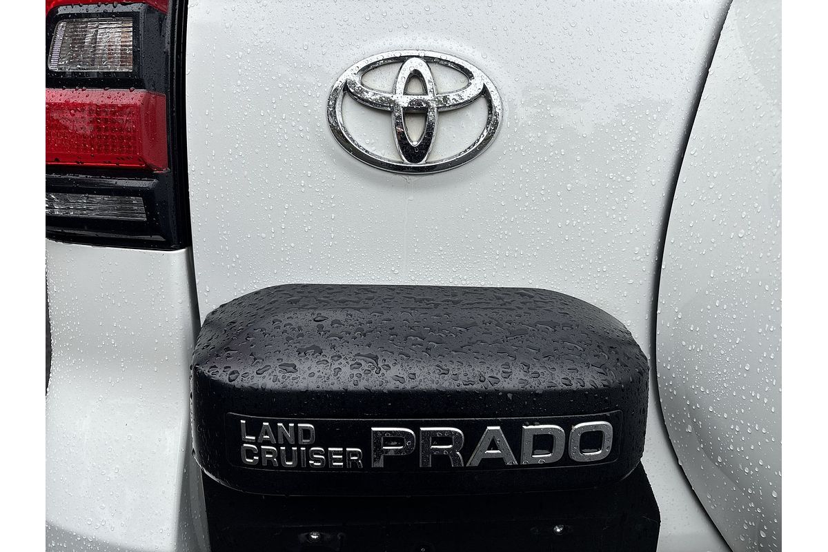 2022 Toyota Landcruiser Prado GX GDJ150R