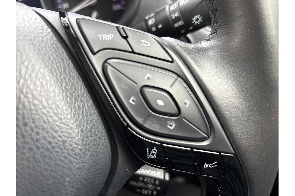 2020 Toyota C-HR GXL NGX10R