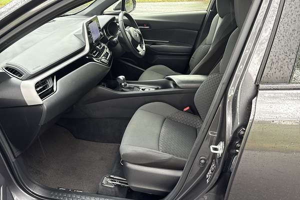 2020 Toyota C-HR GXL NGX10R