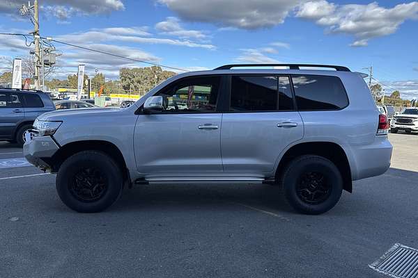 2017 Toyota Landcruiser GXL VDJ200R