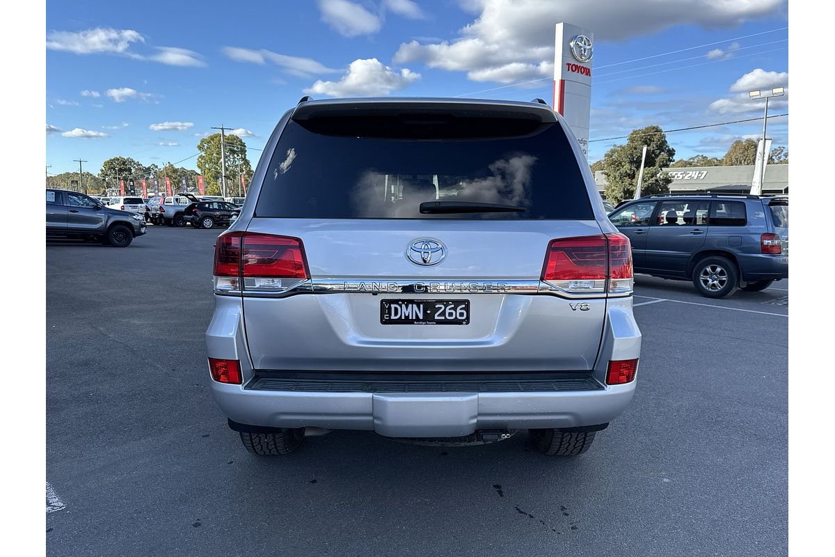 2017 Toyota Landcruiser GXL VDJ200R