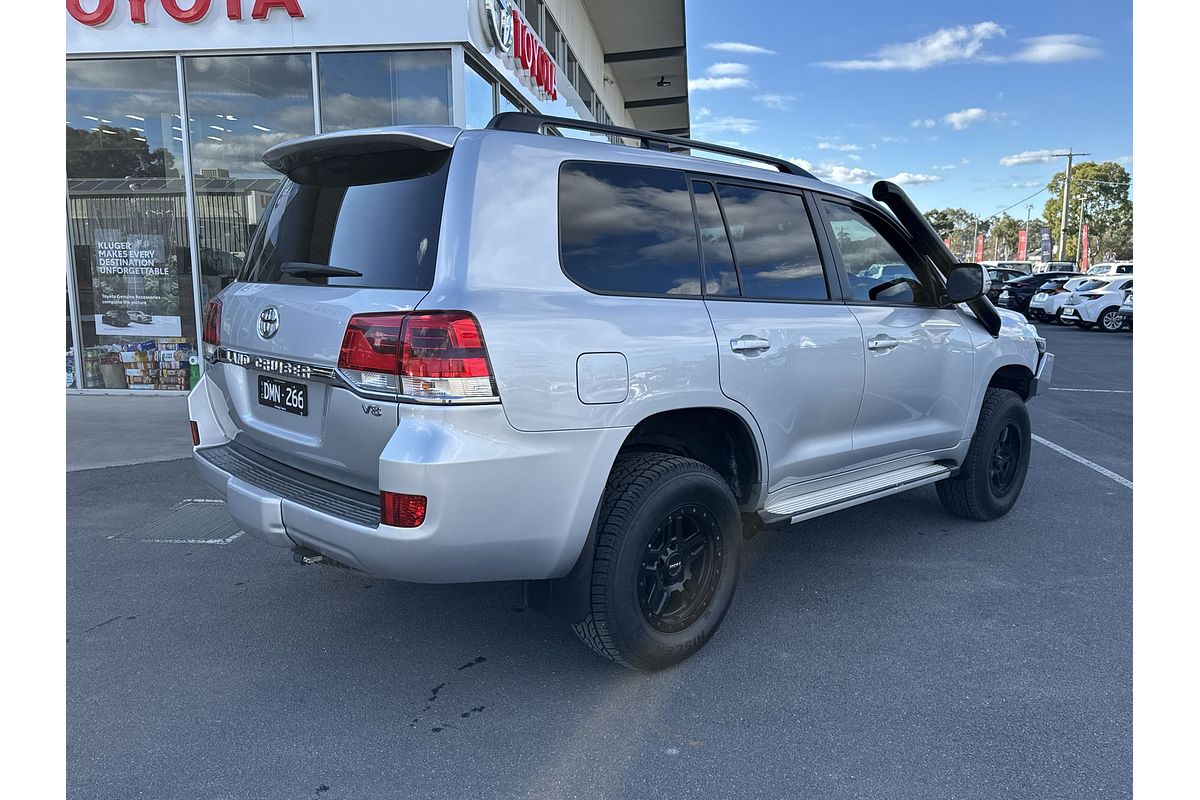 2017 Toyota Landcruiser GXL VDJ200R