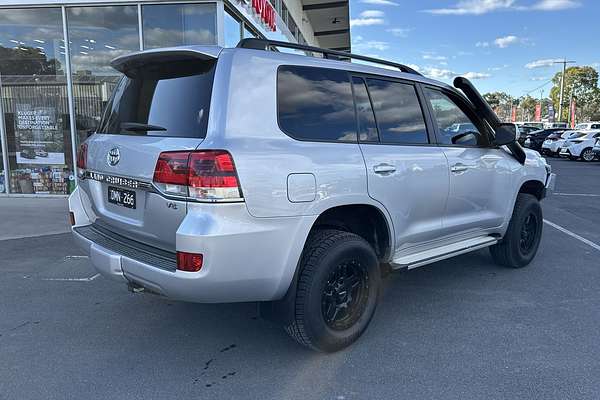 2017 Toyota Landcruiser GXL VDJ200R