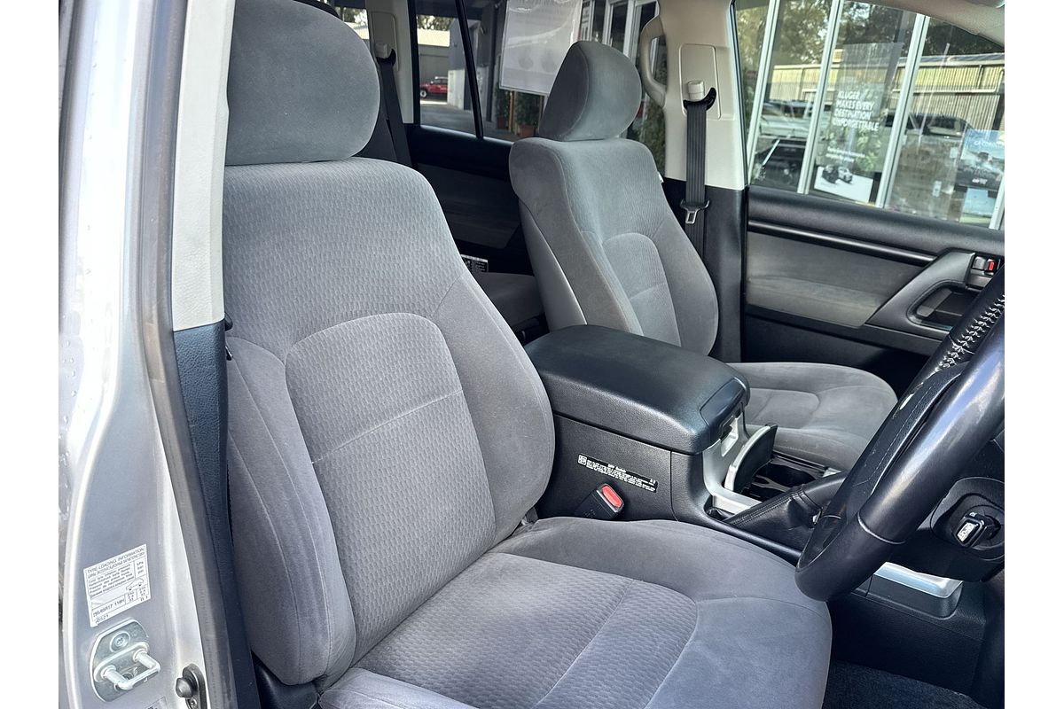 2017 Toyota Landcruiser GXL VDJ200R