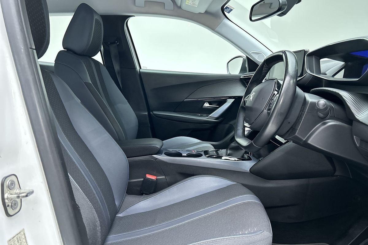 2020 Peugeot 2008 Allure P24