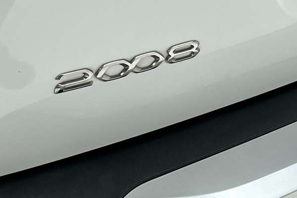 2020 Peugeot 2008 Allure P24