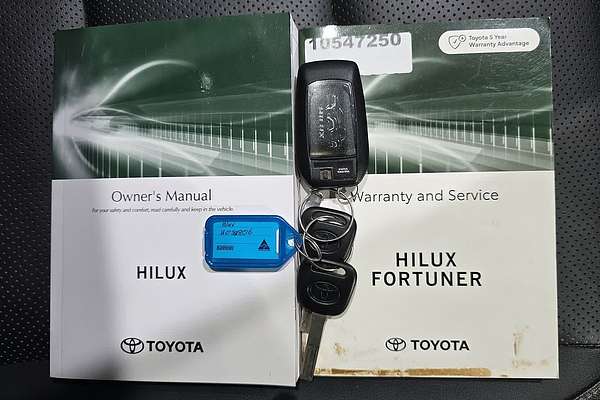 2022 Toyota Hilux Rugged X GUN126R 4X4