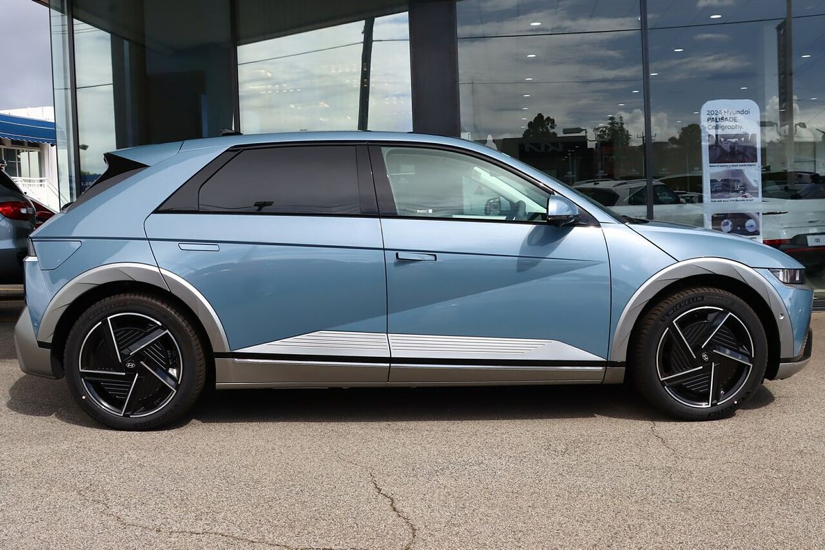 2025 Hyundai IONIQ 5 EPIQ NE.V5