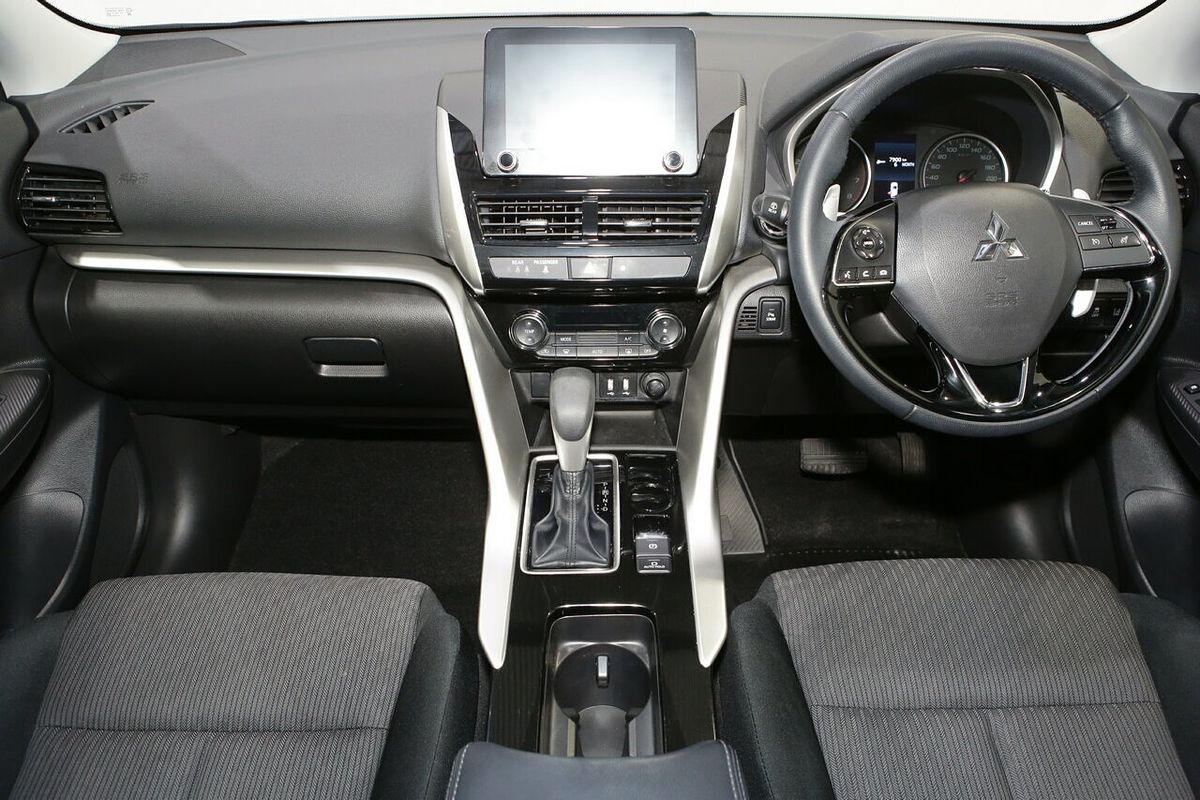 2021 Mitsubishi Eclipse Cross LS YB