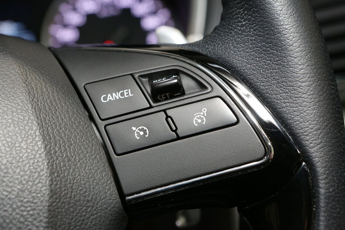 2021 Mitsubishi Eclipse Cross LS YB
