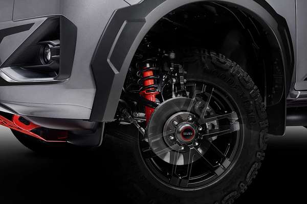 2025 Isuzu D-MAX BLADE 4X4