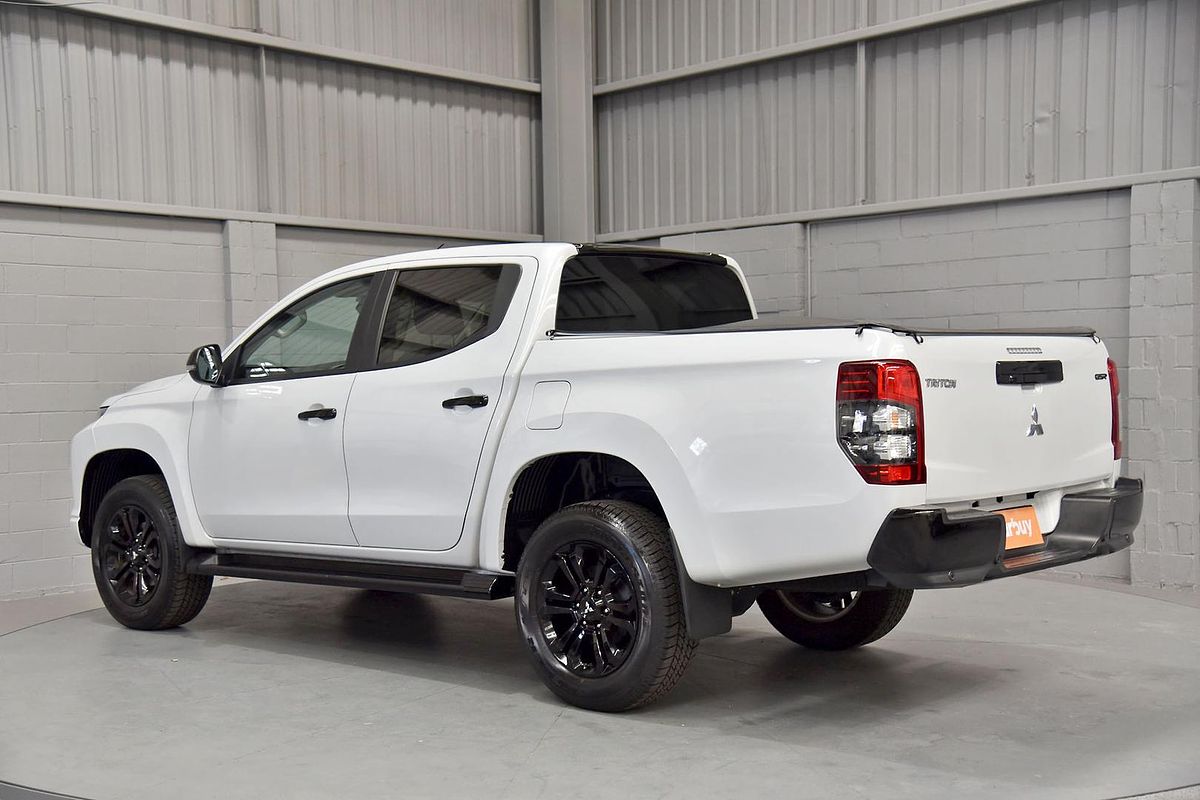 2022 Mitsubishi Triton GSR MR 4X4