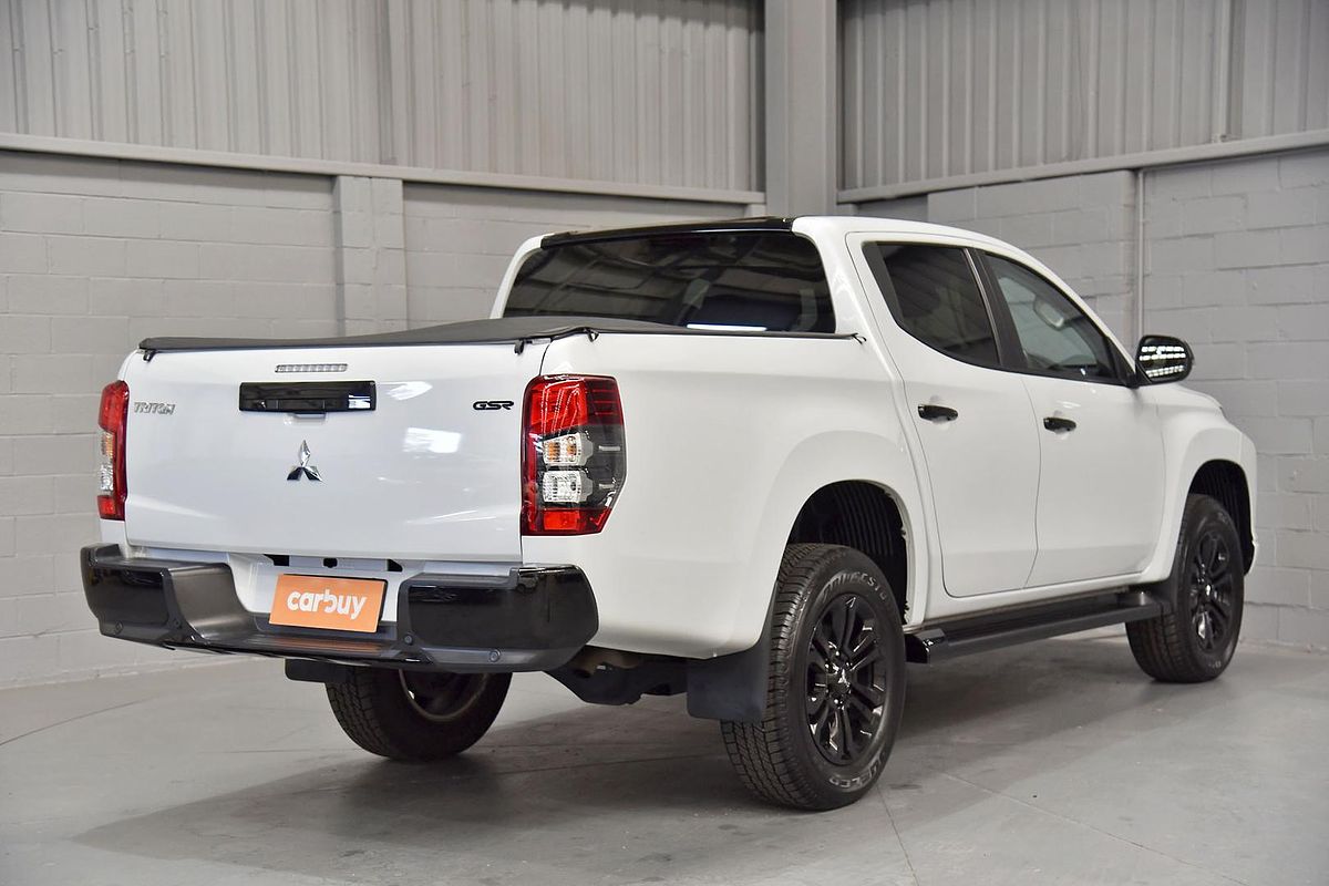 2022 Mitsubishi Triton GSR MR 4X4