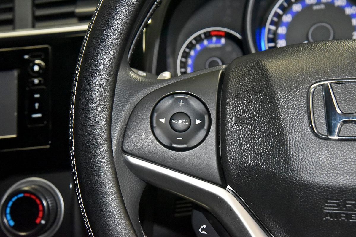 2017 Honda Jazz VTi GF