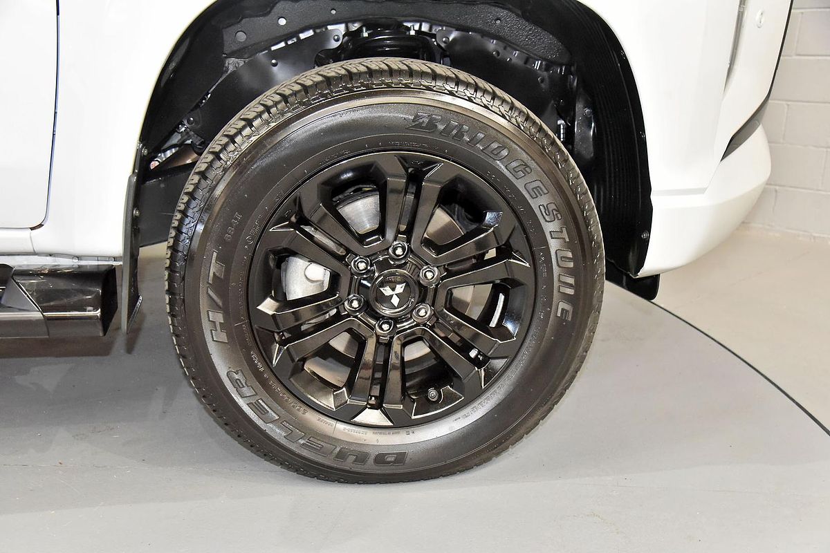 2022 Mitsubishi Triton GSR MR 4X4