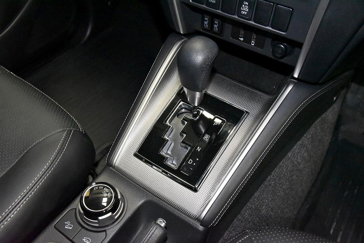 2022 Mitsubishi Triton GSR MR 4X4