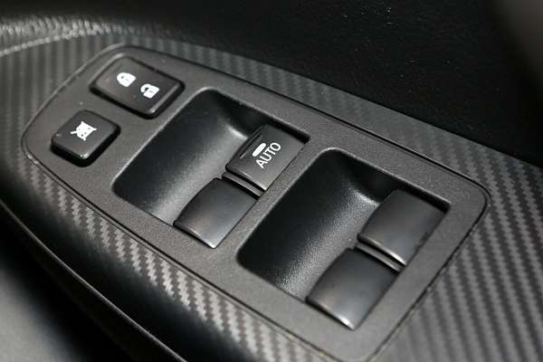 2024 Mitsubishi Eclipse Cross ES YB