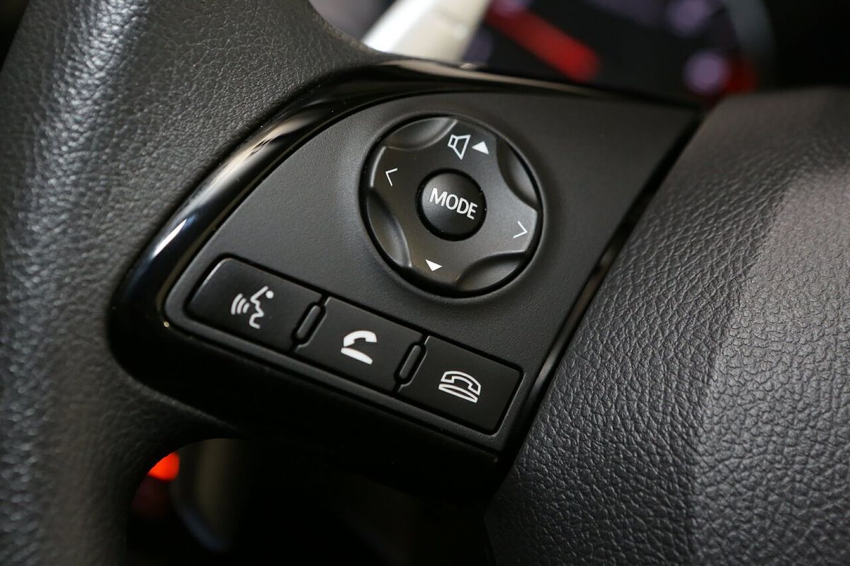 2024 Mitsubishi Eclipse Cross ES YB