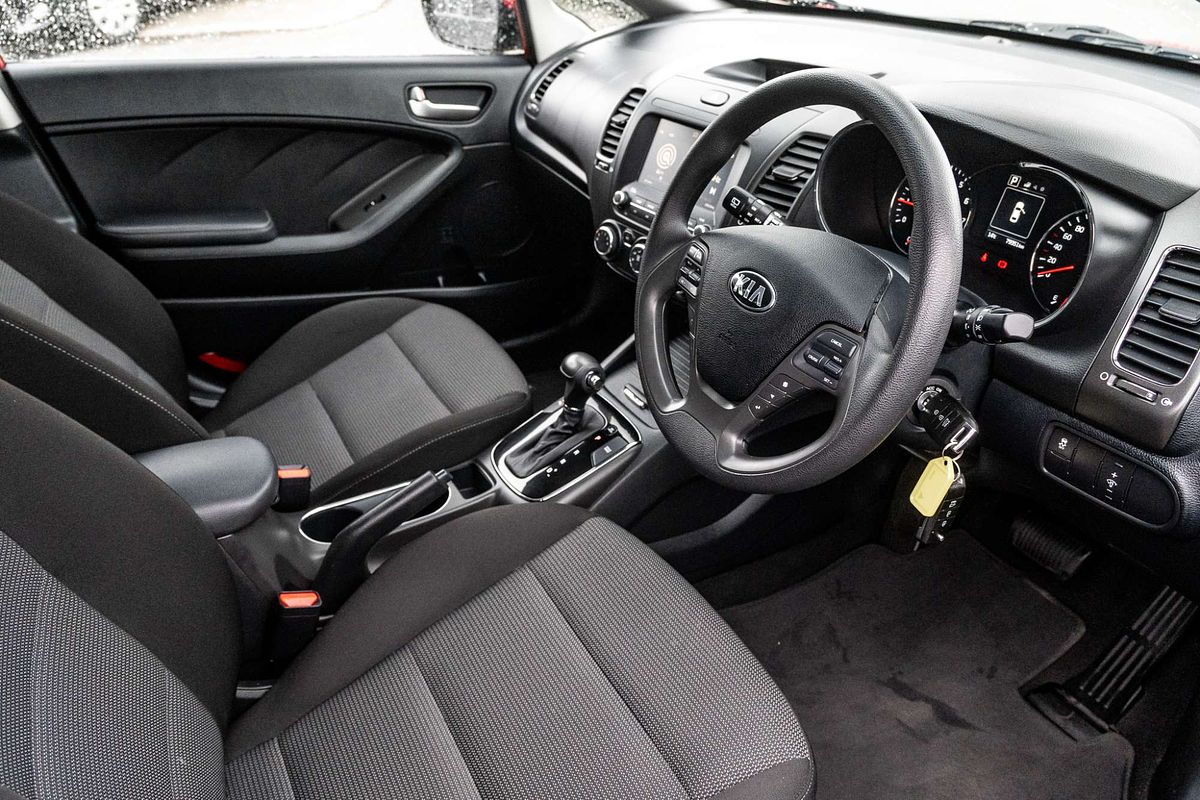 2017 Kia Cerato S YD
