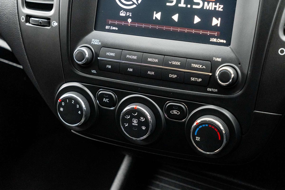 2017 Kia Cerato S YD