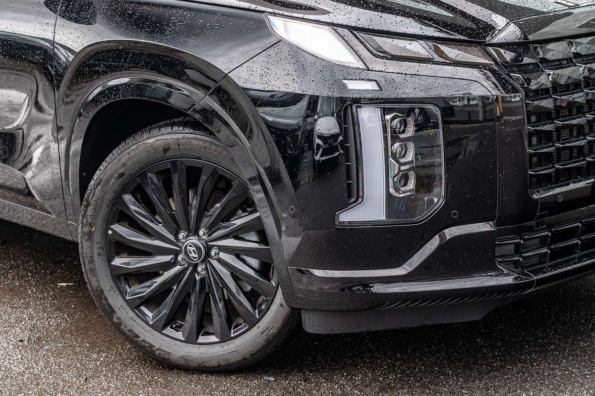 2024 Hyundai Palisade Calligraphy Black Ink LX2.V5