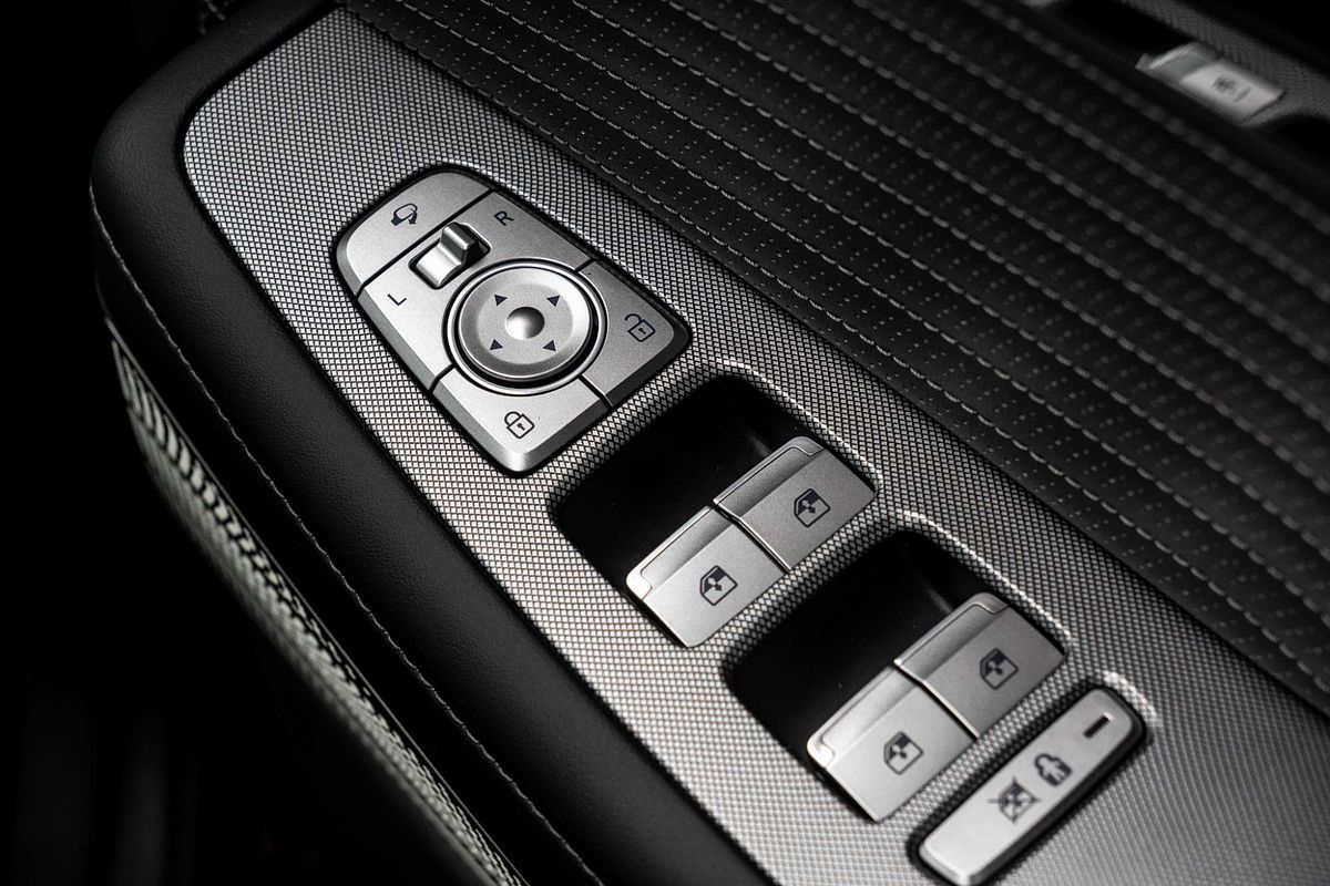 2024 Hyundai Palisade Calligraphy Black Ink LX2.V5