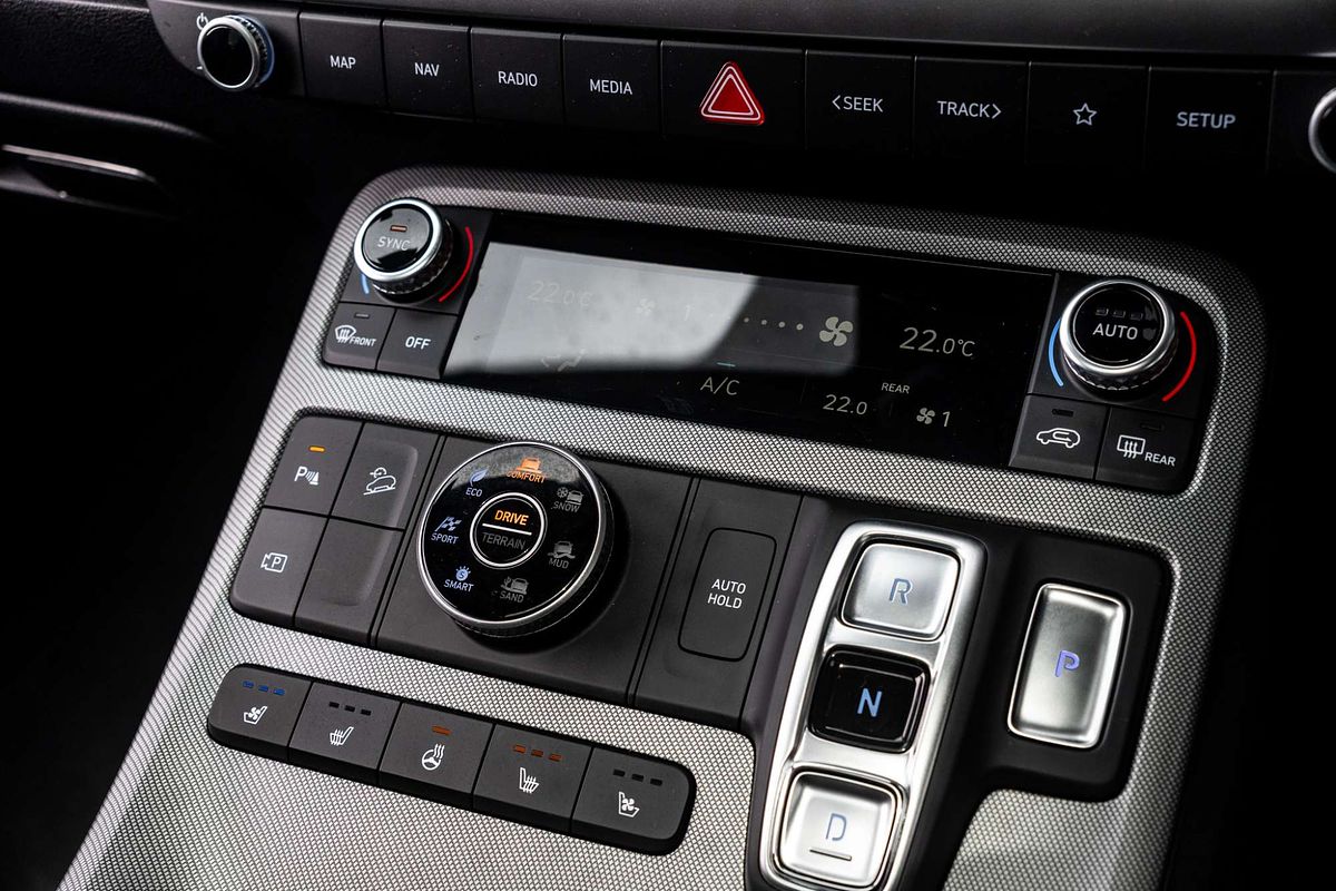 2024 Hyundai Palisade Calligraphy Black Ink LX2.V5