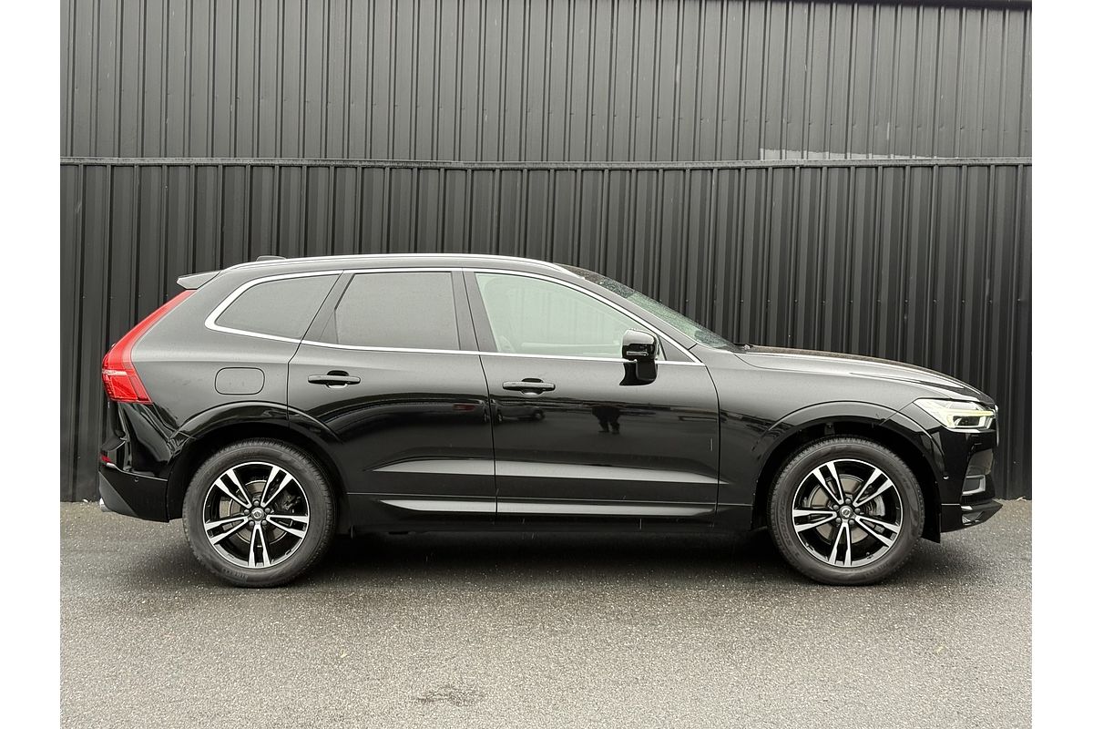 2019 Volvo XC60 D4 Momentum
